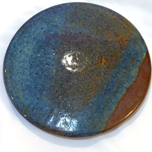 Stunning Blue drip stoneware bowl with lid excell… - Picture 9 of 16